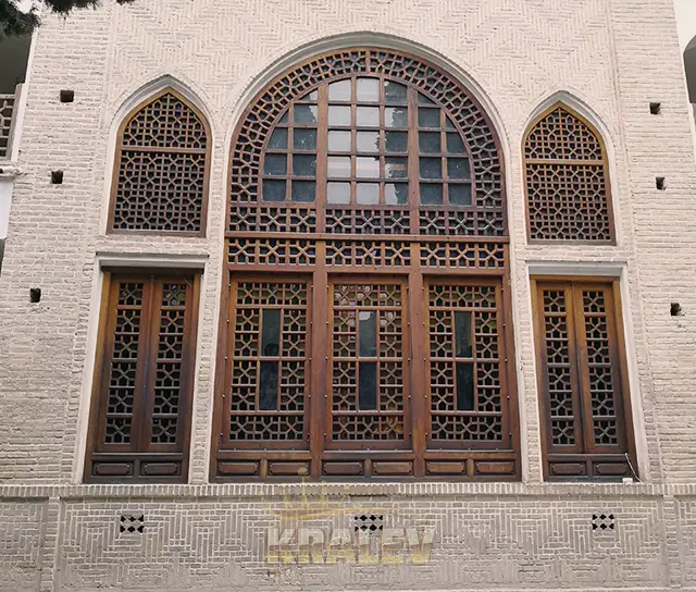 نمای شیشه کرال